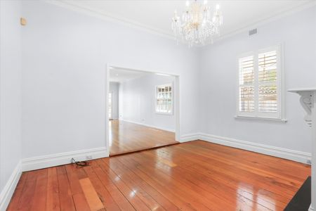 2 Hanks Street, Ashfield NSW 2131 - House For Rent | Domain - Photo 4