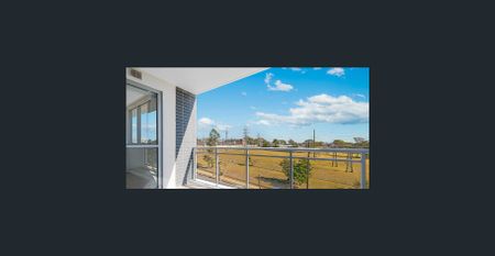 Modern Spacious Two Bedrooms Apartment In Prime Location Available For Lease!! - Photo 2