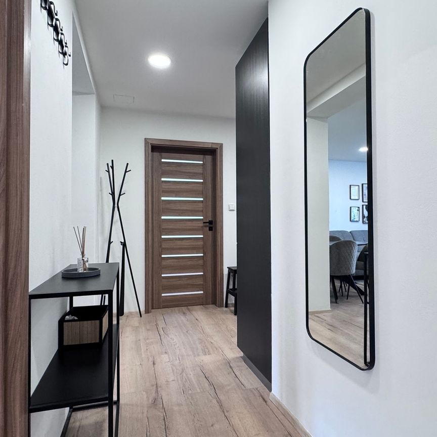 Pronájem bytu 3+1 66 m², Hornická 1145, Dubňany - Photo 1