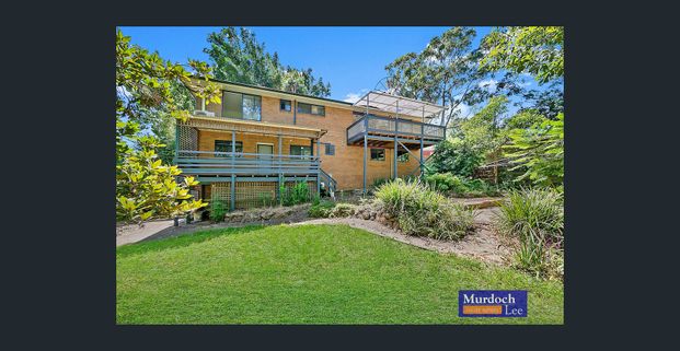 LOCATION LOCATION + SOLAR POWER with BATTERY ! - Photo 1