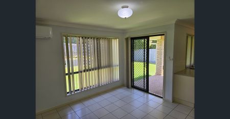 Tidy 4-bedroom, 2-bathroom house in Kallangur. - Photo 4