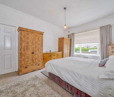 Montford Avenue, Kingspark, G73 - Photo 6