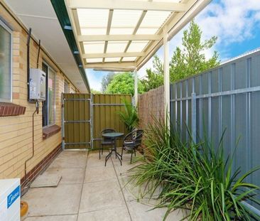 IMMACULATE SINGLE STOREY UNIT - Photo 1