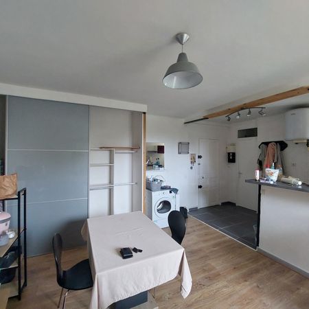 Location Appartement 1 pièce 30m² ROUXMESNIL BOUTEILLES 76370 - Photo 3