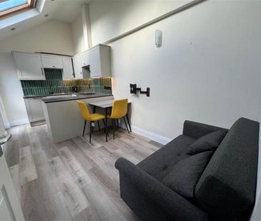 11b Rushfield Avenue, Ormeau, BT7 3FP - Photo 1