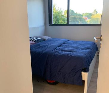 Une chambre Rond-Point de Paris - Photo 1