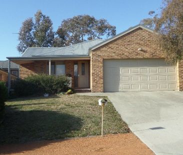 Single Level Three Bedroom Home. - Photo 3