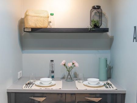 1 bedroom in a flat share to rent - Photo 5
