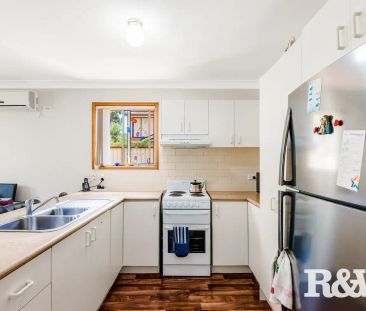 “Spacious Townhouse” - Photo 6