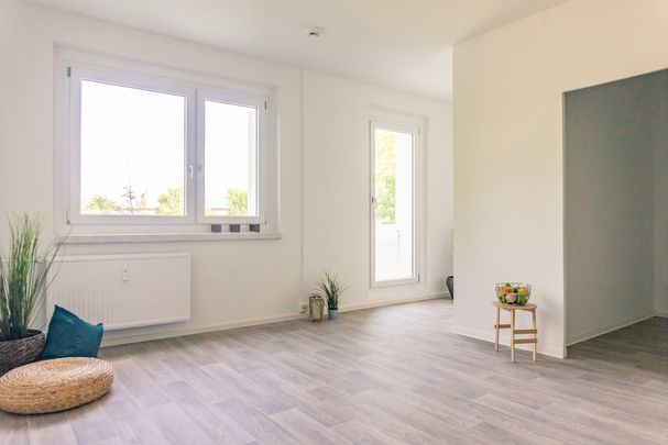 Schöne 1-Raum-Wohnung mit Loggia - Foto 1