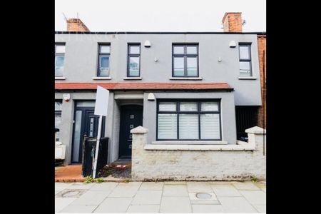 1 Bed Flat, Adelaide Terrace, TW8 - Photo 5