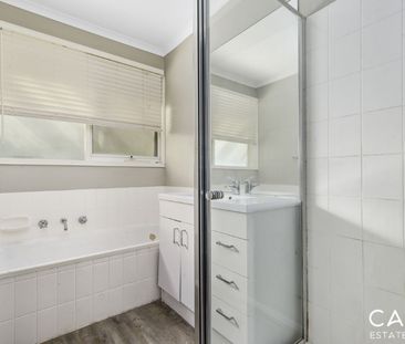 25 Thompsons Road, Cranbourne North - Photo 6