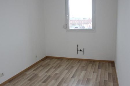 3 pièces - 60,18 m² - 3ème étage - Colocation non autorisée - Photo 5