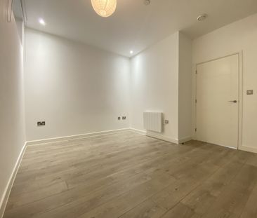 Edinburgh Gate, Harlow - Photo 5