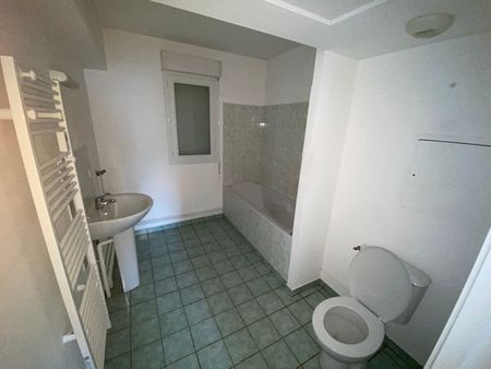Location Appartement 2 pièces 42m² - Photo 3