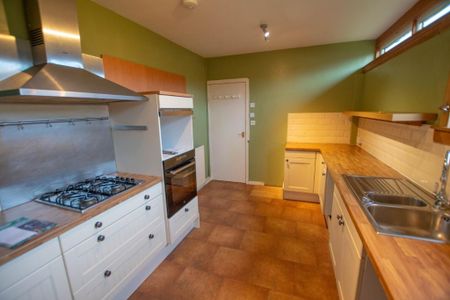 3 bedroom bungalow to rent - Photo 3