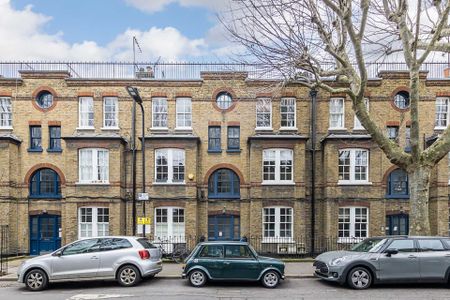 Price £2,000 pcm - Available 30/10/2025 - Unfurnished - Photo 3