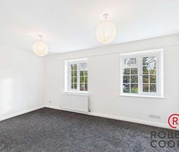 The Sigers, Pinner, HA5 - Photo 1