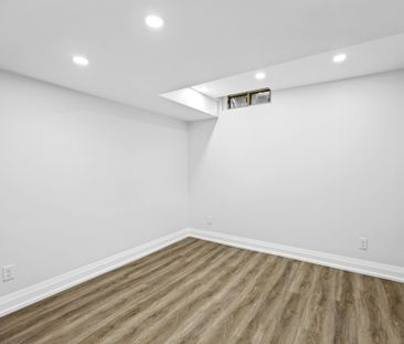 For Lease - 6679 Shetler Bay Road Unit# 64, Mississauga, Ontario - Photo 2