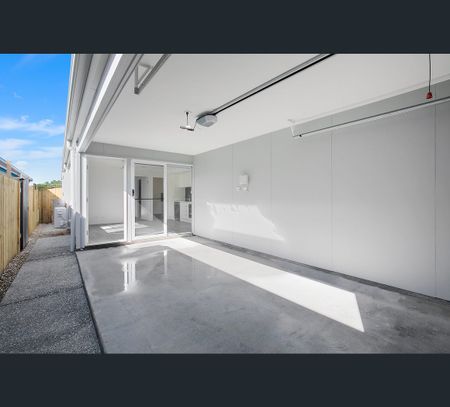 2/10 Velour Ct, Morayfield, Qld 4506 - Photo 3
