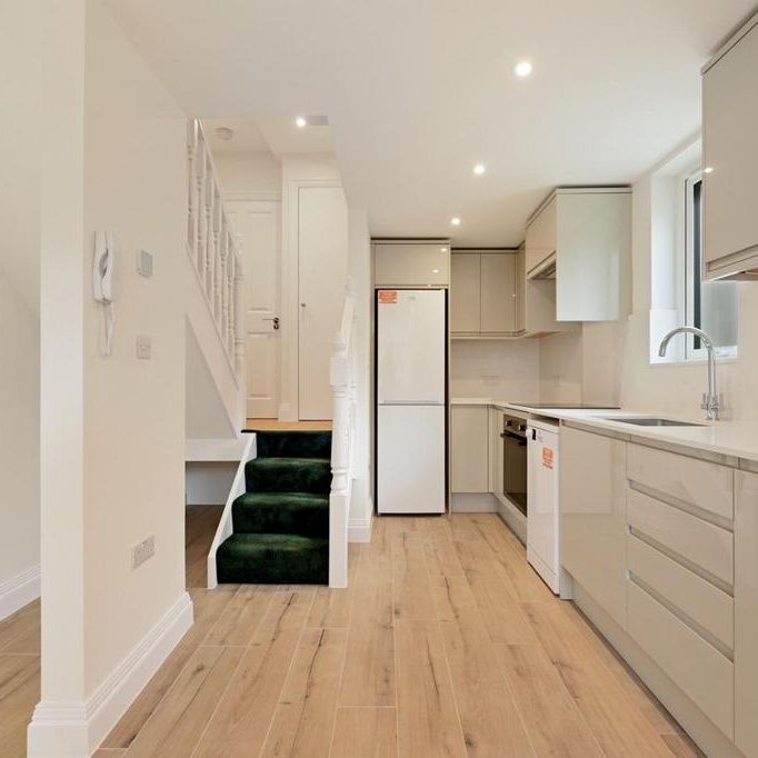 1 bedroom flat to rent - Photo 1