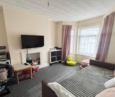 2 bedroom house to rent - Photo 1