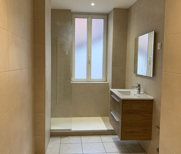 Location Appartement 4 pièces 97m² SARREGUEMINES 57200 - Photo 3