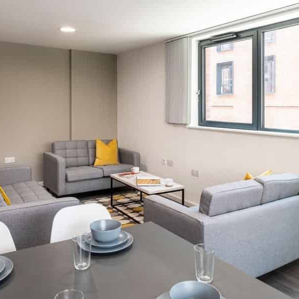 Ensuite Bronze - Photo 1