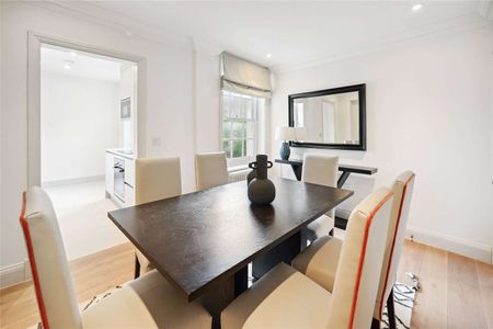 An exquisitely newly refurbished, two double bedroom property on the second floor of this period conversion in Belgravia. - Photo 5