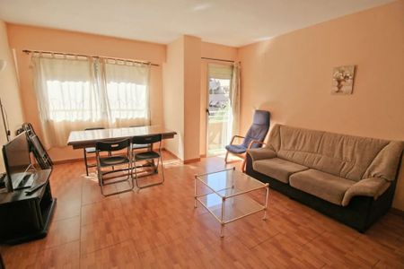 Carrer de Polo y Peyrolón, Valencia, Valencian Community 46021 - Photo 5