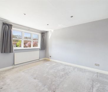 3 bedroom detached house to rent - Photo 3