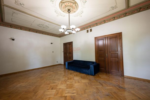 Wyjątkowa willa na Dąbiu - Photo 1
