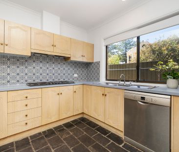 235 Lady Gowrie Drive, Largs North SA 5016 - House For Rent | Domain - Photo 6