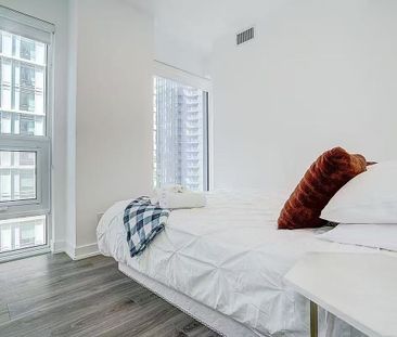 For Lease - 100 Queen Street Unit# 2011, Toronto, Ontario - Photo 5