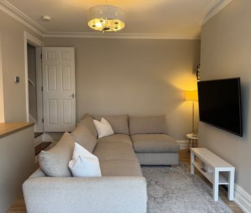 2 Bed Terraced House, Knowle Avenue, LS4 - Photo 1