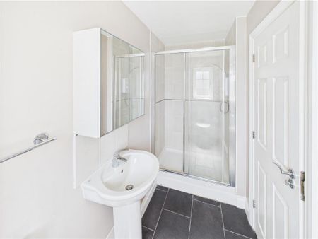 2 bedroom end of terrace house to rent - Photo 4