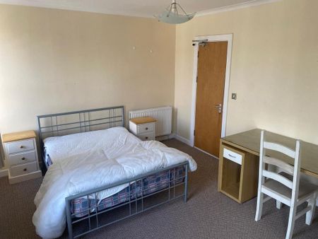 5 bedroom house to rent - Photo 4
