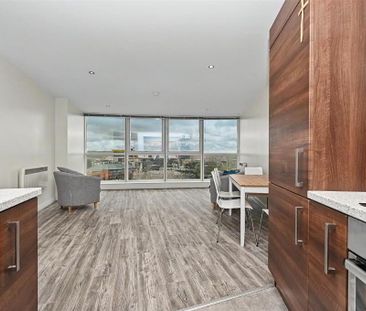 Apt 18.06 Obel Tower, 64 Donegall Quay, Belfast, BT1 3NJ - Photo 2