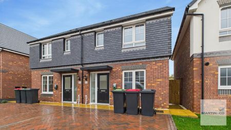 3 bedroom semi-detached house to rent - Photo 4