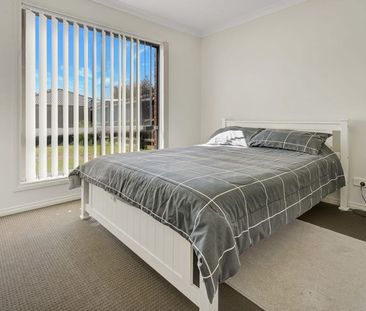 7 College Square, 3340, Bacchus Marsh Vic - Photo 3