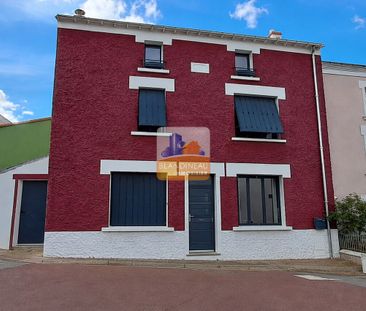 Location Maison 6 pièces 149m² - Photo 4