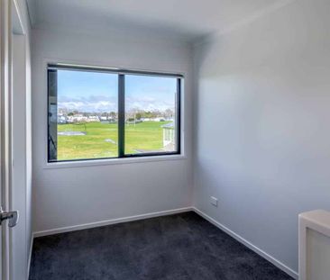 Near New & Ready to Move In - Photo 5