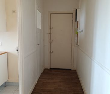 Location Appartement 3 pièces 52m² ST MAUR DES FOSSES 94210 - Photo 3