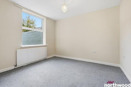 1 bedroom ground floor maisonette to rent - Photo 5