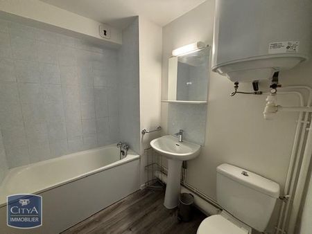 Location Appartement 1 pièce 20m² NANTES 44000 - Photo 2