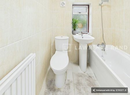 4 bedroom terraced house to rent - Photo 2