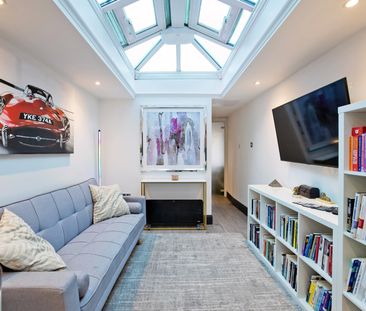 1 Bed Flat, London, SE26 - Photo 2