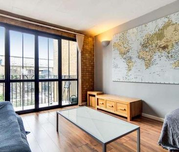 Burrells Wharf Square, Canary Wharf, E14 - Photo 3