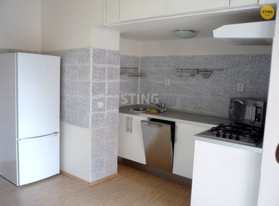 Byt 2+1 k pronájmu, Ostrava / Moravská Ostrava, ulice Slavíčkova - Photo 1