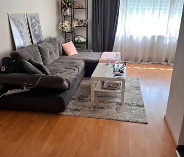 2.5 Zimmer, 2. Stock - Photo 1